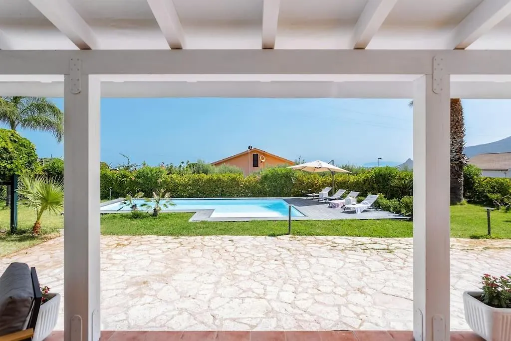 Villa Nimia Castellammare del Golfo 0*,  Itálie